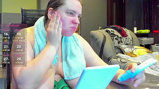 1lindsey1 online show from September 24, 2025, 9:21 pm