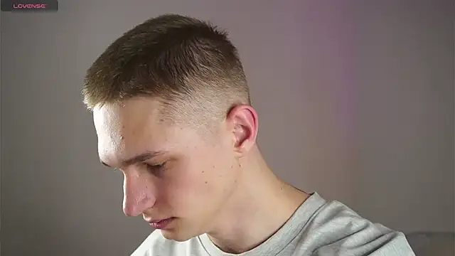 dustyn fox online show from March 14, 2025, 6:07 pm