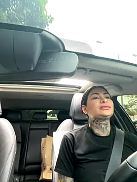 Iam Annii online show from October 17, 2025, 9:16 pm