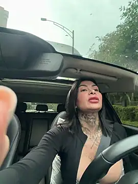 Iam Annii online show from April 16, 2026, 9:50 pm