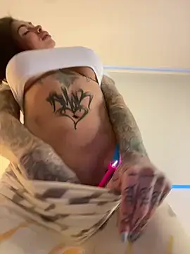 Iam Annii online show from February 26, 2025, 11:09 pm