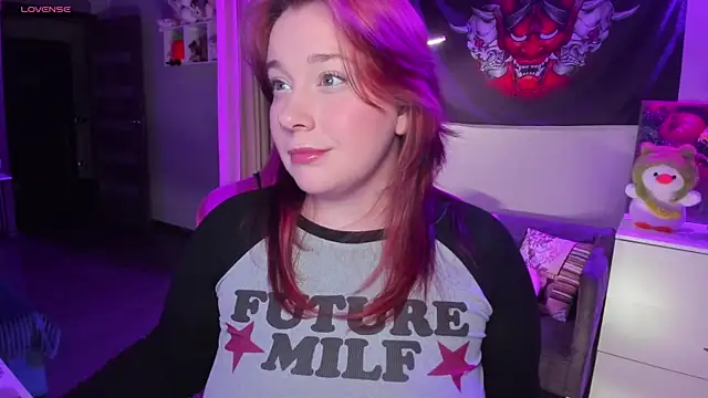 gitera  online show from October 16, 2025, 6:38 pm