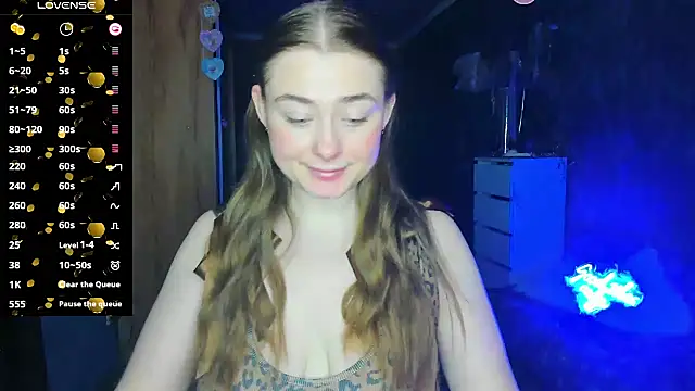 Snapshot of Demure_Smile chatting on March 22, 2025, 4:56 am Demure Smile online show from March 22, 2025, 4:56 am