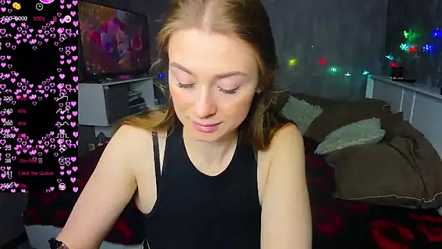 Snapshot of Demure_Smile chatting on November 20, 2025, 6:58 am Demure Smile online show from November 20, 2025, 6:58 am