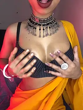 Snapshot of Hot-sexy222 chatting on October 18, 2025, 1:29 am Hot-sexy222 online show from October 18, 2025, 1:29 am