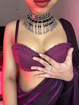 Snapshot of Hot-sexy222 chatting on November 20, 2025, 1:28 am Hot-sexy222 online show from November 20, 2025, 1:28 am