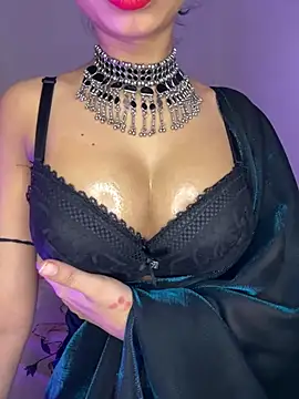 Snapshot of Hot-sexy222 chatting on March 8, 2025, 2:55 am Hot-sexy222 online show from March 8, 2025, 2:55 am