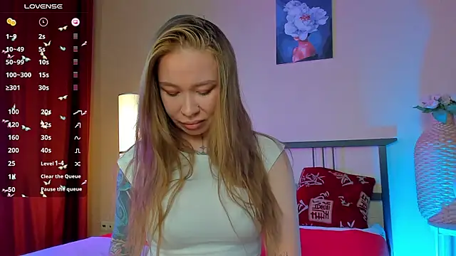 Snapshot of _VASILISSA_ chatting on May 27, 2026, 11:34 pm VASILISSA online show from May 27, 2026, 11:34 pm