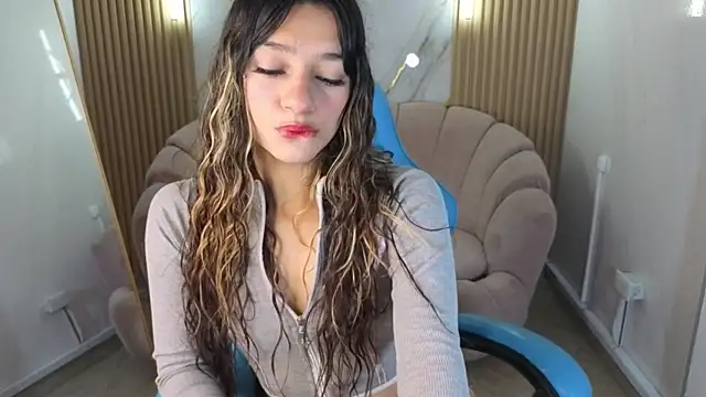 Laurita b online show from September 28, 2025, 12:56 pm