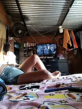 sexy-latin10 online show from February 27, 2026, 11:54 am