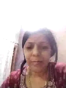 khushilove123 online show from January 5, 2025, 1:47 pm