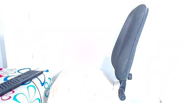 Megaanfox online show from March 15, 2026, 10:17 pm