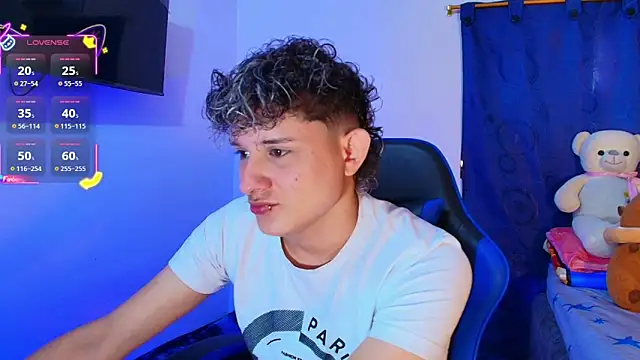 Nathan Bluee online show from February 25, 2026, 4:07 pm