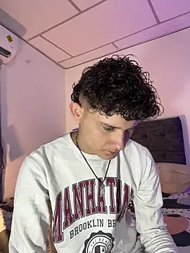 Nathan Bluee online show from November 16, 2025, 3:06 pm