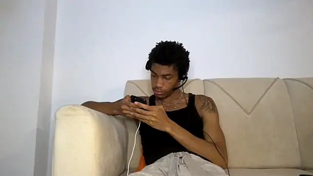 Skinnyblackman online show from November 15, 2025, 3:43 am