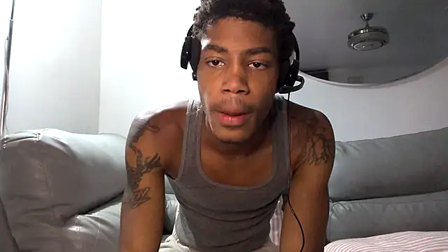 Skinnyblackman online show from October 13, 2025, 10:21 pm