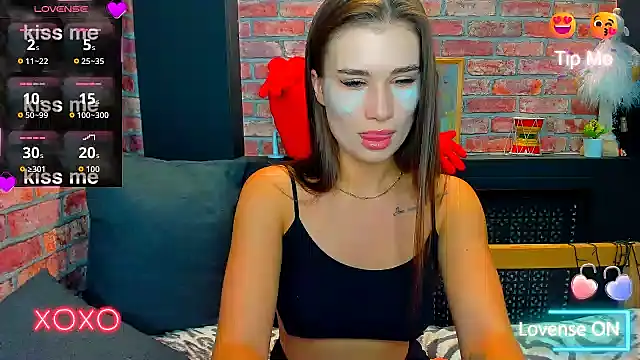 Snapshot of UrJoyy chatting on September 23, 2025, 2:51 am UrJoyy online show from September 23, 2025, 2:51 am