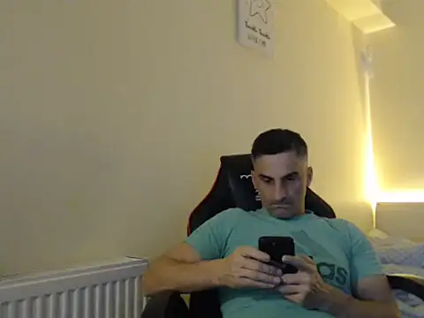 amydamarw online show from February 19, 2026, 5:43 pm