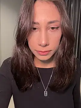 Sophiehii online show from March 8, 2025, 10:54 am