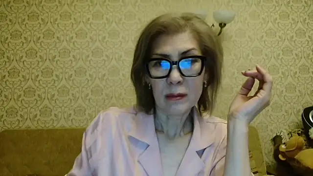 Elegant00Lady online show from March 26, 2026, 6:06 pm