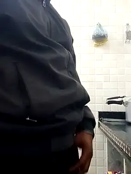 desihulk90 online show from December 24, 2024, 9:55 pm