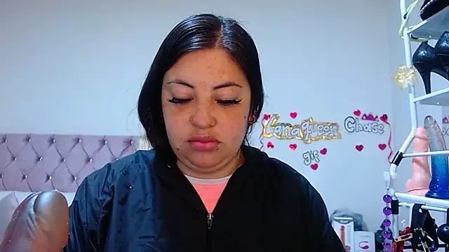 lanaqueen699 online show from January 14, 2026, 12:20 pm