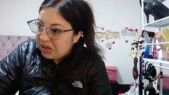 lanaqueen699 online show from October 31, 2025, 12:13 pm