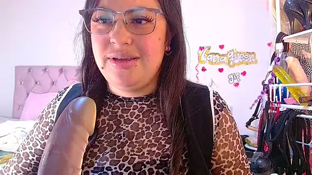 Snapshot of lanaqueen699 chatting on April 27, 2026, 4:05 pm lanaqueen699 online show from April 27, 2026, 4:05 pm