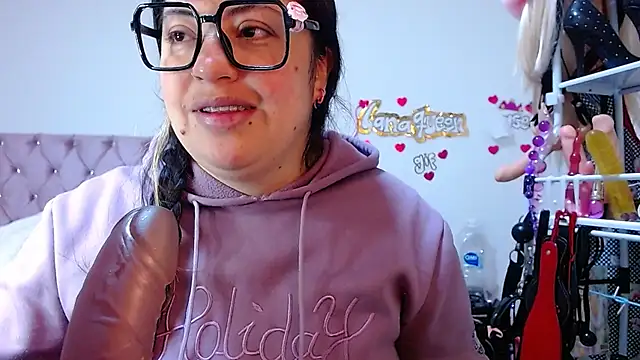 lanaqueen699 online show from March 26, 2026, 12:14 pm