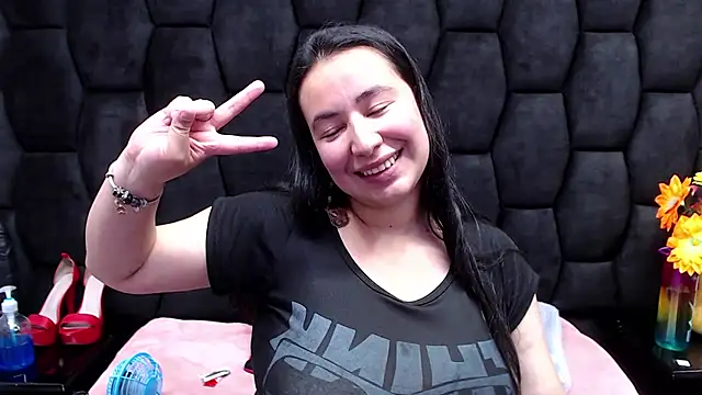 NaomyPrinces online show from September 30, 2025, 3:07 pm