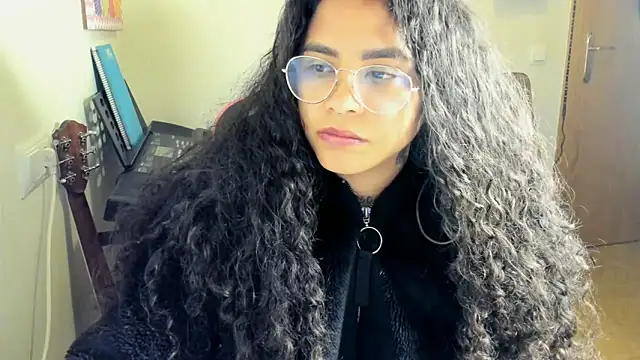 Ama music online show from November 26, 2025, 2:06 pm