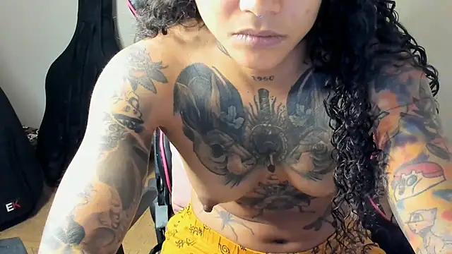 Ama music online show from October 1, 2025, 7:35 am