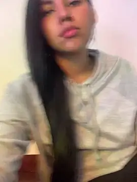 Larabrooks online show from February 2, 2026, 6:29 pm