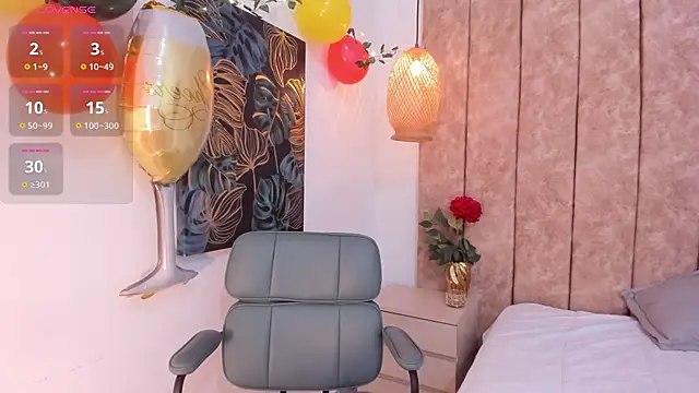 Katrina baurii online show from September 26, 2025, 1:29 pm