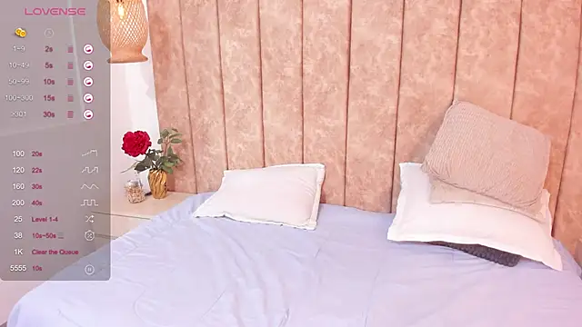 Katrina baurii online show from March 20, 2025, 4:09 pm