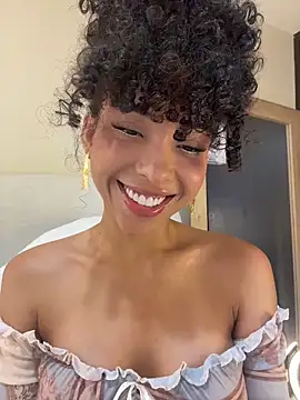 OSHUN  online show from April 4, 2026, 10:27 pm