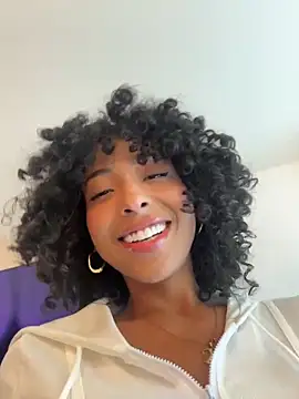 Snapshot of OSHUN_ chatting on April 19, 2026, 3:24 pm OSHUN online show from April 19, 2026, 3:24 pm