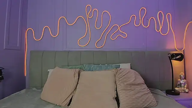 Snapshot of Mai_higurashi chatting on September 26, 2025, 12:56 pm Mai higurashi online show from September 26, 2025, 12:56 pm