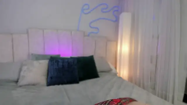 Snapshot of Mai_higurashi chatting on October 17, 2025, 12:18 pm Mai higurashi online show from October 17, 2025, 12:18 pm