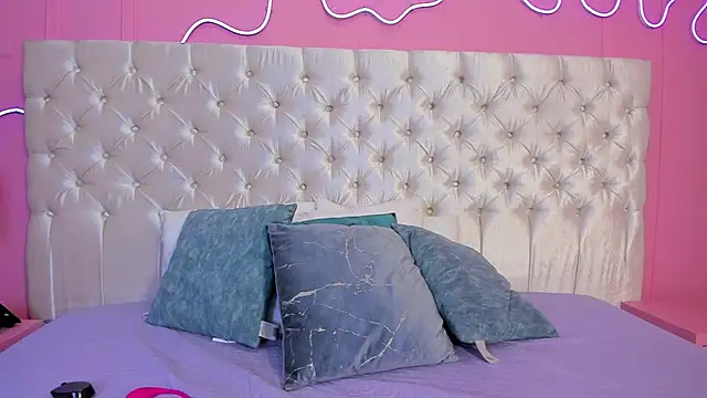 Snapshot of Mai_higurashi chatting on September 11, 2025, 7:47 pm Mai higurashi online show from September 11, 2025, 7:47 pm