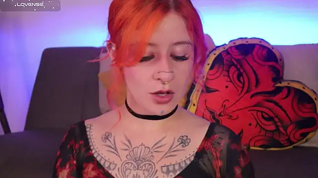 Daarlene online show from December 4, 2025, 2:43 am