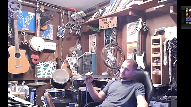 itsjameswebbscope online show from October 7, 2025, 3:35 pm