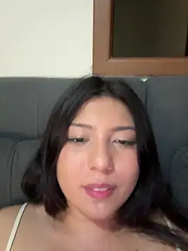 Snapshot of Maii_chan chatting on February 23, 2025, 7:44 am Maii chan online show from February 23, 2025, 7:44 am