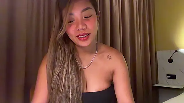 Snapshot of NaughtyMe chatting on August 1, 2026, 8:29 pm NaughtyMe online show from August 1, 2026, 8:29 pm