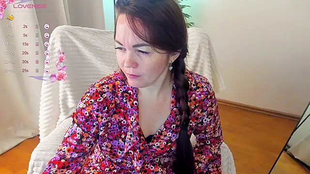 VanessaSmuth online show from September 23, 2025, 1:45 am