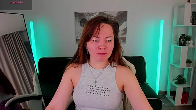 VanessaSmuth online show from February 18, 2026, 1:47 am