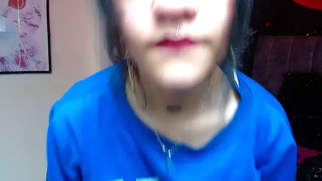 Violettasquirt online show from November 5, 2025, 1:25 pm