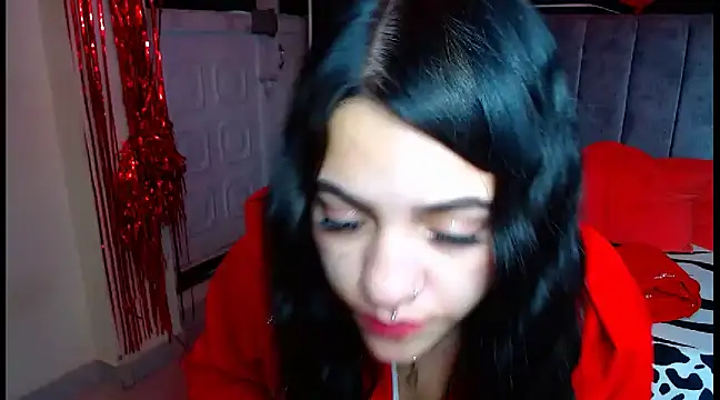 Violettasquirt online show from March 12, 2025, 8:09 pm