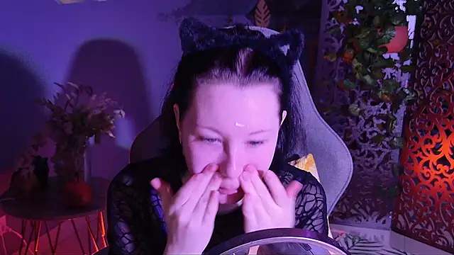 NancyMartinez online show from September 27, 2025, 5:13 am