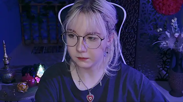 NancyMartinez online show from March 22, 2025, 8:08 am